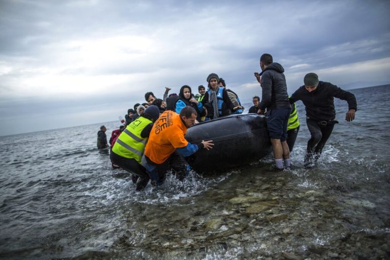 Η Ιταλία εντείνει τις διπλωματικές προσπάθειες με την Τουρκία, με απώτερο στόχο την επίλυση του μεταναστευτικού