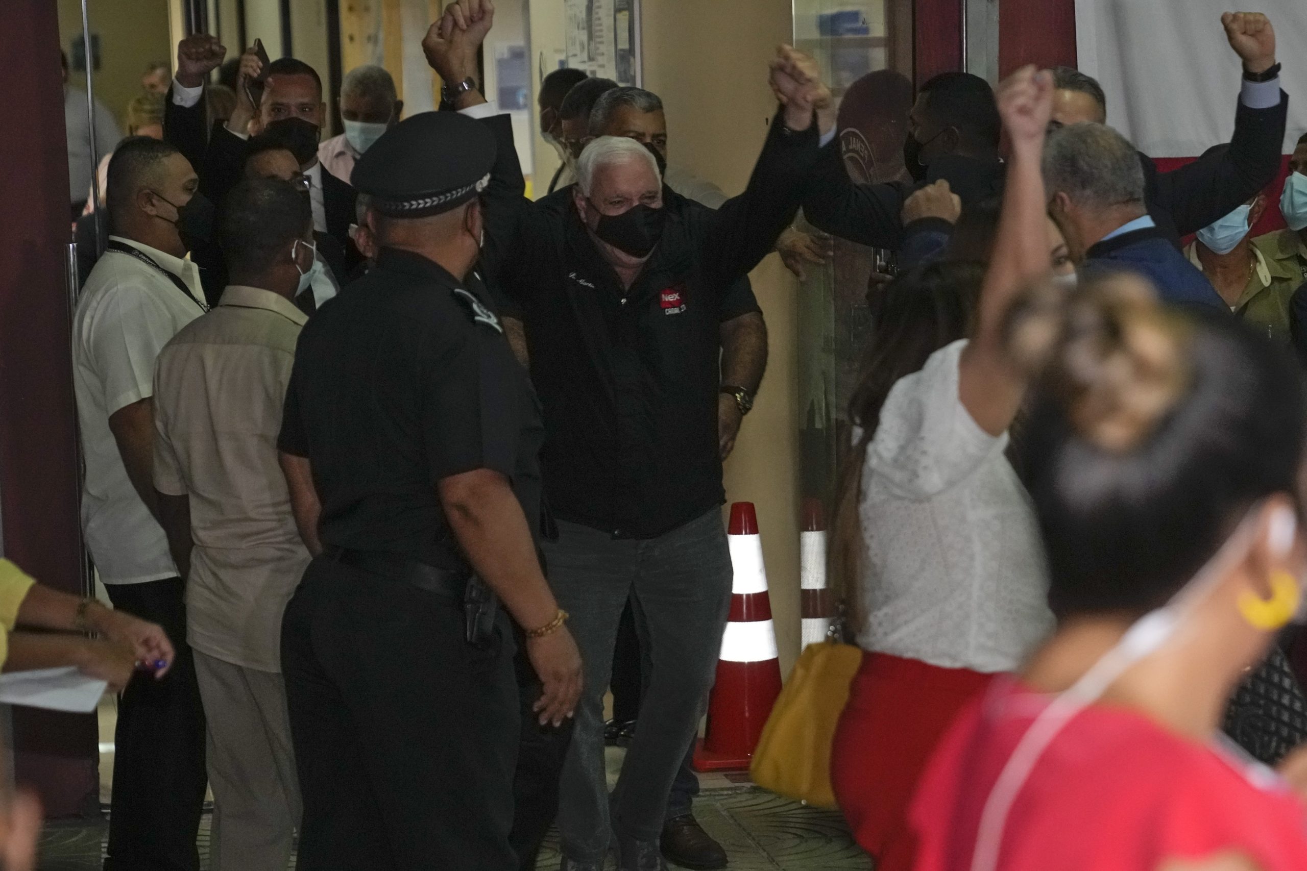Παναμάς: Θα συλληφθούν με την επιστροφή τους στη χώρα, οι δυο γιοι του πρώην προέδρου Ρικάρδο Μαρτινέλι