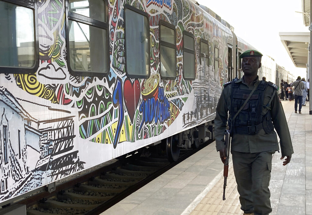 Νιγηρία: 32 άνθρωποι πέφτουν θύματα απαγωγής ενώ περιμένουν σε στάση τρένου