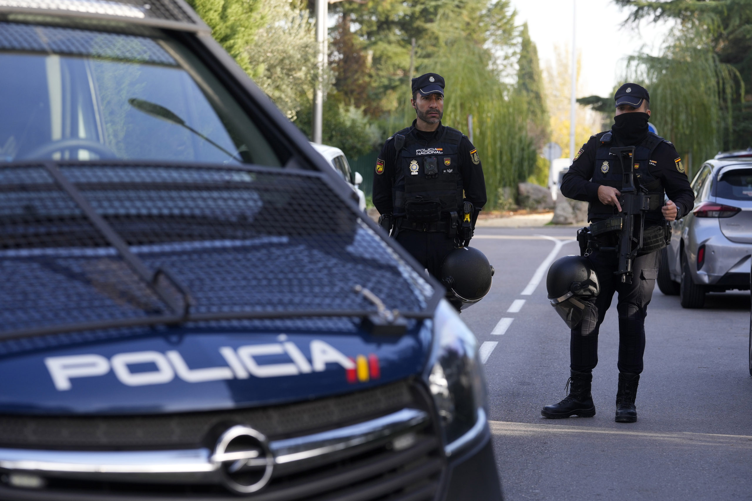 Iσπανία: Άνδρας εισέβαλε σε εκκλησία με σπαθί σαμουράι – Ένας νεκρός