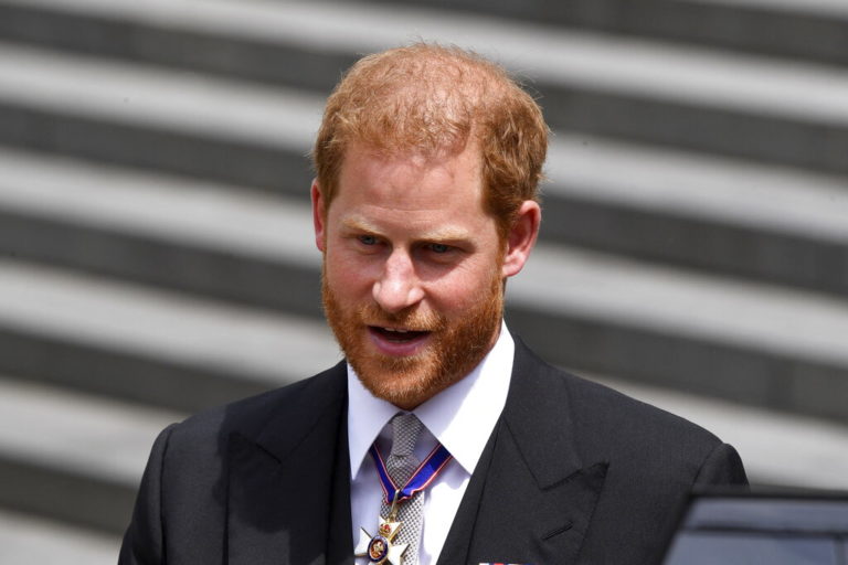 Ο πρίγκιπας Χάρι λέει ότι ανέκαθεν ένιωθε «διαφορετικός» από την υπόλοιπη βασιλική οικογένεια της Βρετανίας