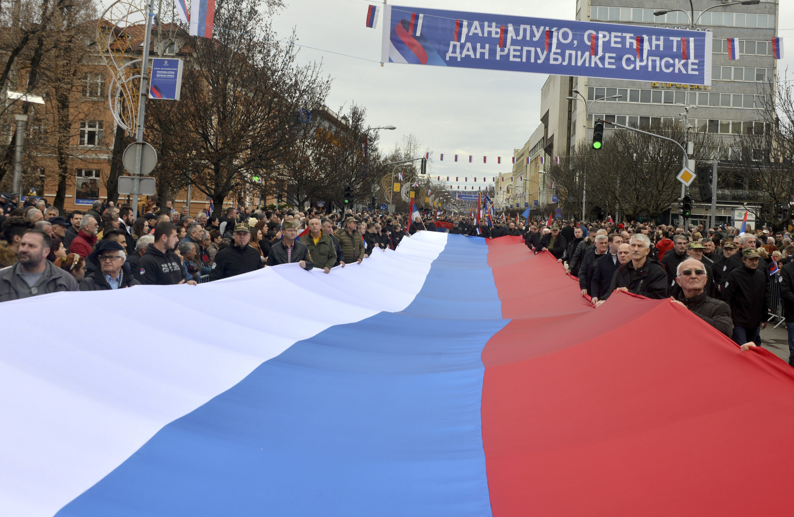 Παράσημο στον Βλ. Πούτιν κατά την εθνική γιορτή των Σέρβων της Βοσνίας – Αντίδραση της Ε.Ε.