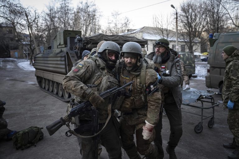 Πόλεμος στην Ουκρανία: Πώς διαγράφεται ένας αγώνας χωρίς τέλος