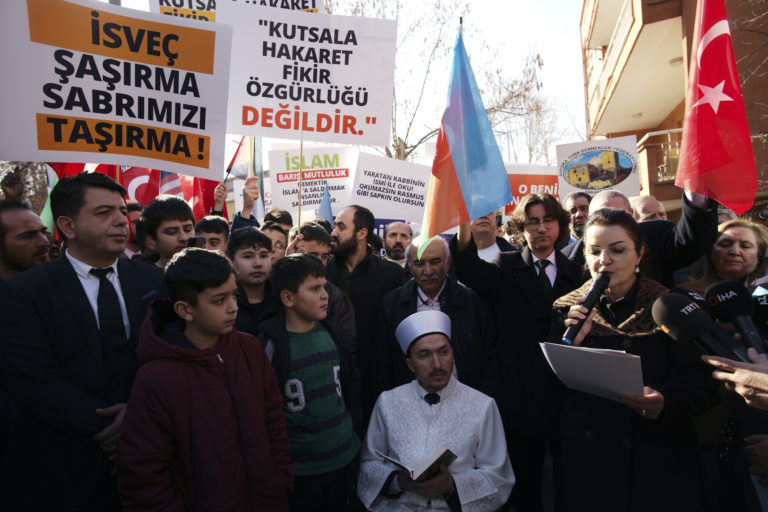 Τουρκία: Ο Δανός πρεσβευτής στην Άγκυρα κλήθηκε από το ΥΠΕΞ σε σχέση με αντιτουρκική διαδήλωση στην Κοπεγχάγη