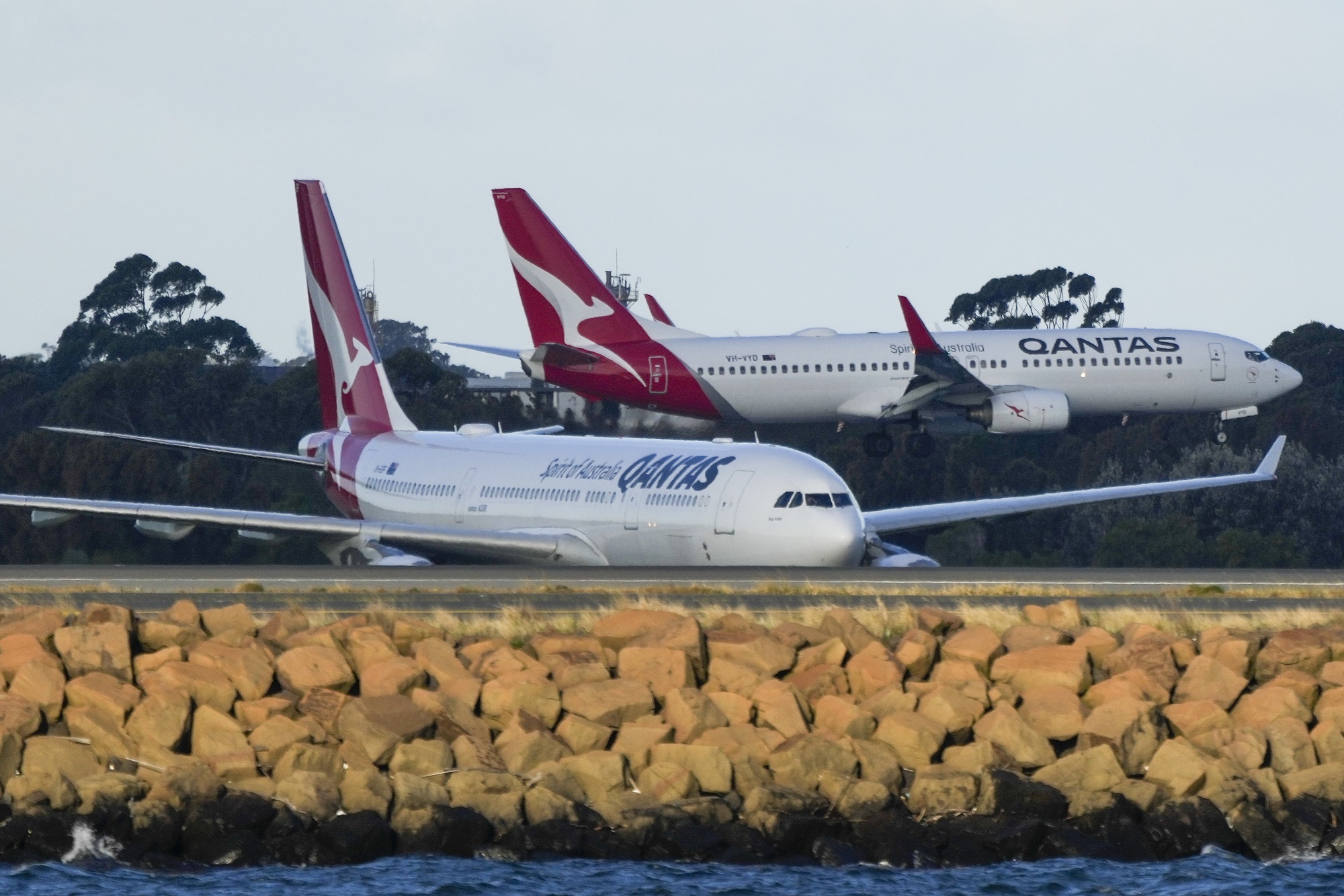 Αυστραλία: Ομαλή προσγείωση στο Σίδνεϊ μετά από σήμα κινδύνου αεροσκάφους της Qantas