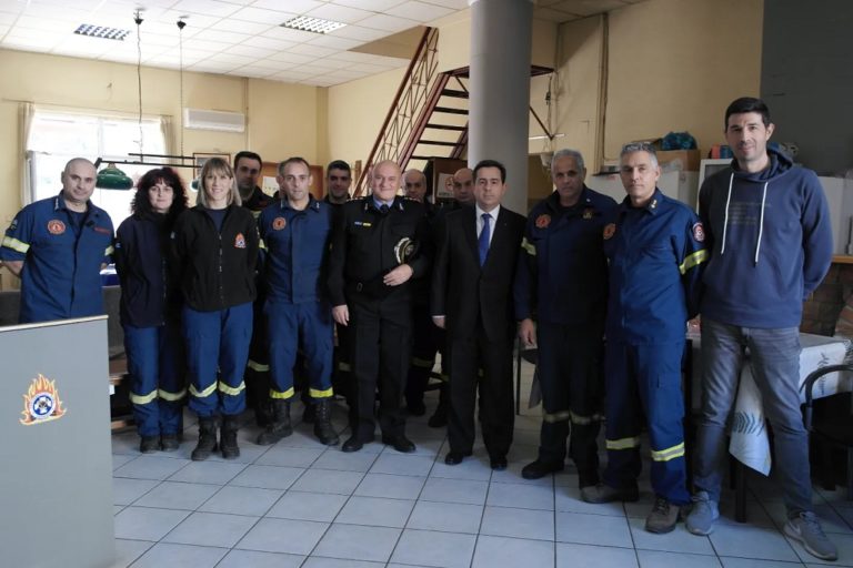 Χίος: Αντάλλαξε ευχές στα Σώματα Ασφαλείας ο Ν. Μηταράκης