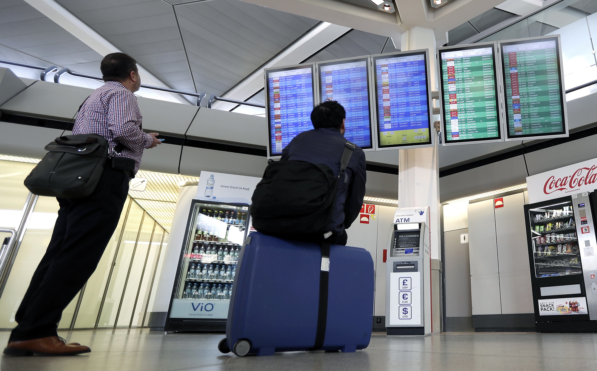 Γερμανία: Ακυρώθηκαν πτήσεις στο αεροδρόμιο του Βερολίνου λόγω απεργίας του προσωπικού