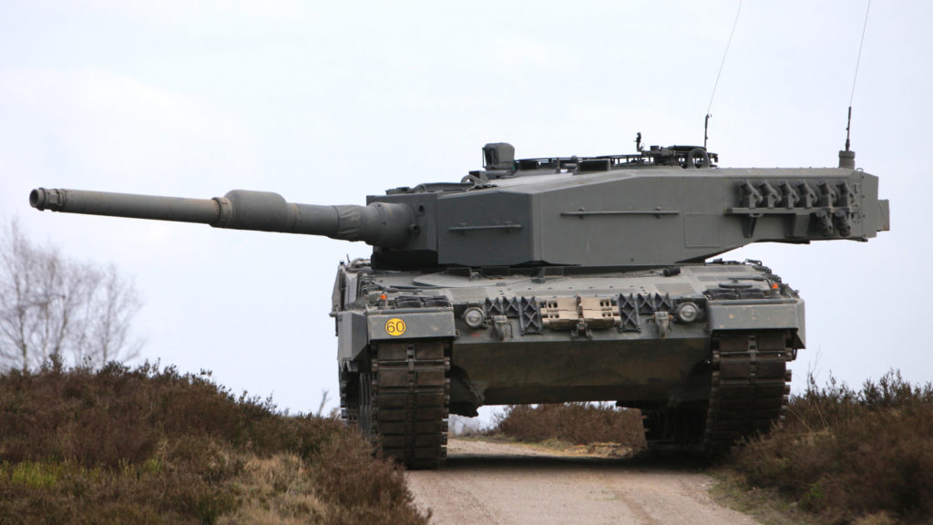 «Πράσινο φως» από τη γερμανική κυβέρνηση για την παράδοση αρμάτων μάχης Leopard στην Ουκρανία