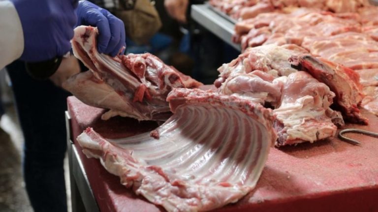 Ξάνθη: Επιστρέφουν στα παραδοσιακά κρεοπωλεία αναζητώντας κρέας ντόπιας παραγωγής