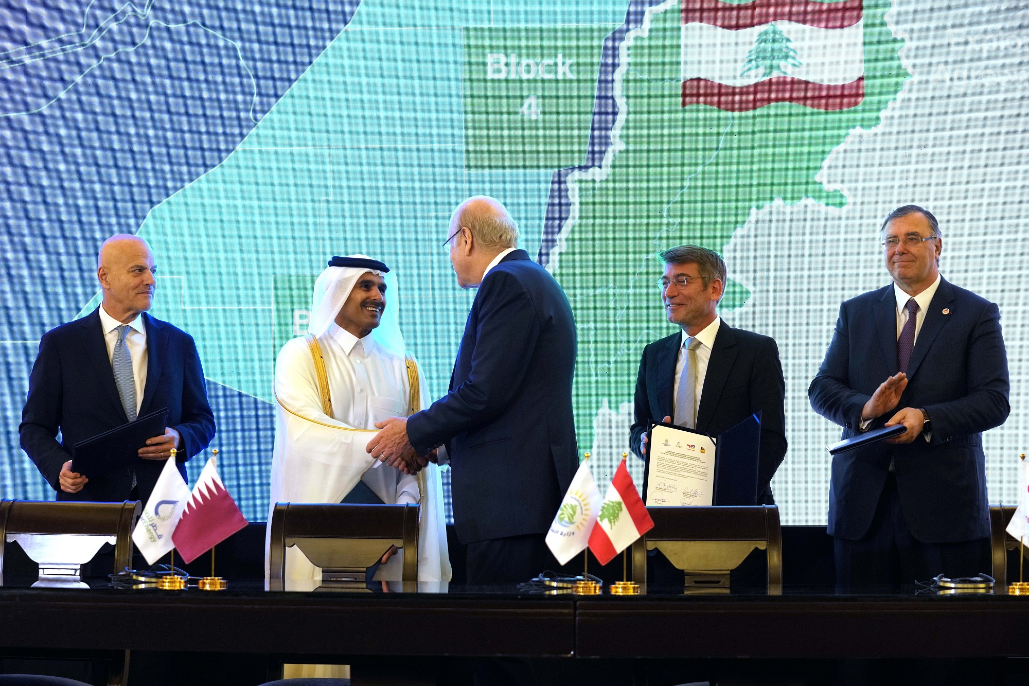 Λίβανος: Υπεγράφη συμφωνία ένταξης της Qatar Energy στην κοινοπραξία εξερεύνησης πετρελαίου και φυσικού αερίου