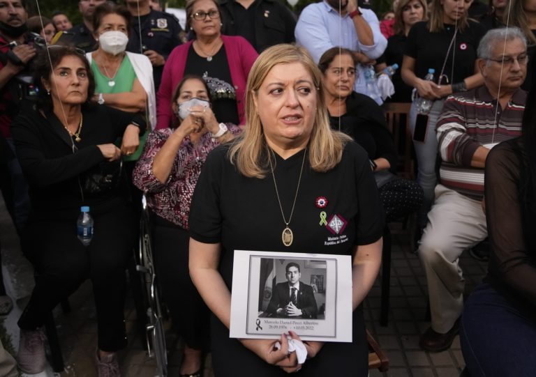 Ελ Σαλβαδόρ: Σύλληψη ύποπτης Κολομβιανής  για τον φόνο εισαγγελέα της Παραγουάης