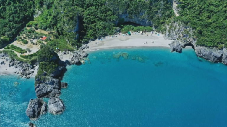 Παραλία Χιλιαδού Εύβοιας: Στην 5άδα για καλύτερη τοποθεσία κινηματογραφικών γυρισμάτων (video)