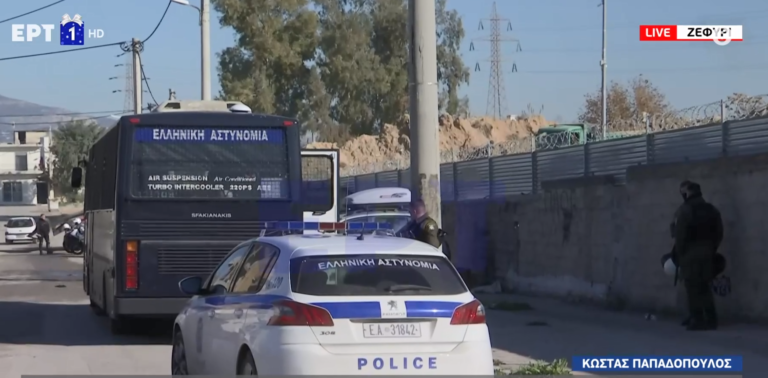 Αστυνομική επιχείρηση κατά της εγκληματικότητας στη Δυτική Αττική – Βρέθηκε βλήμα όλμου