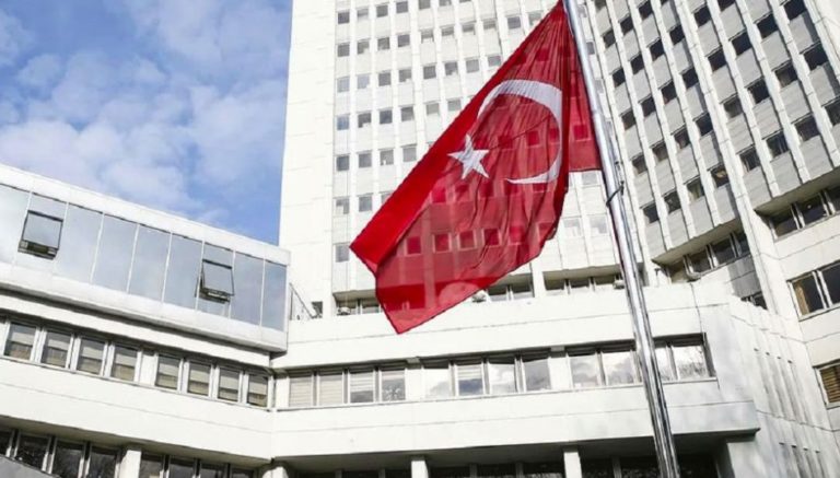 Ταξιδιωτικές οδηγίες για Ευρώπη και ΗΠΑ εξέδωσε το τουρκικό υπουργείο Εξωτερικών