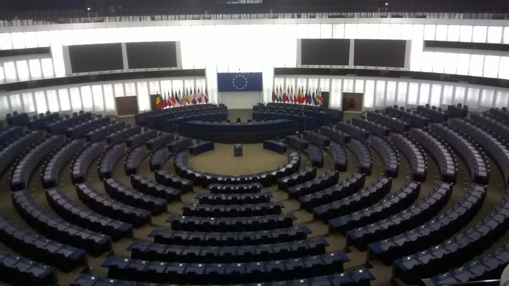 Qatargate: Ανακοινώνονται στο Ευρωπαϊκό Κοινοβούλιο τα μέτρα – προτάσεις για την πάταξη της διαφθοράς