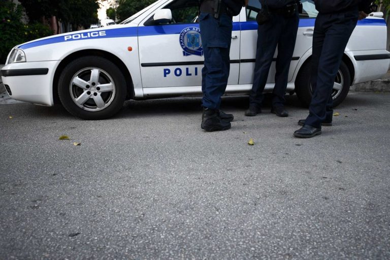 Καταγγελία περαστικών στο Βόλο: Οδηγός Ι.Χ. απείλησε άλλον με “κάποιο όπλο” – Δεν τους εντόπισε η αστυνομία