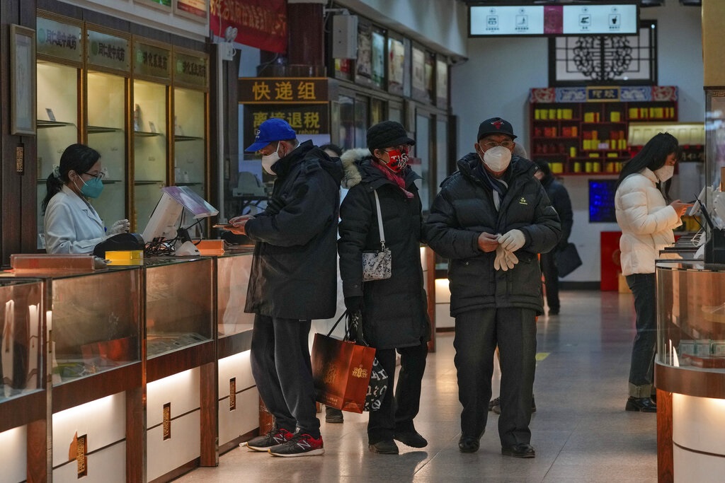 Ιταλία: «Καθόλου προσβλητικά τα τεστ κορονοϊού» για ταξιδιώτες από την Κίνα, λέει ο Αντόνιο Ταγιάνι