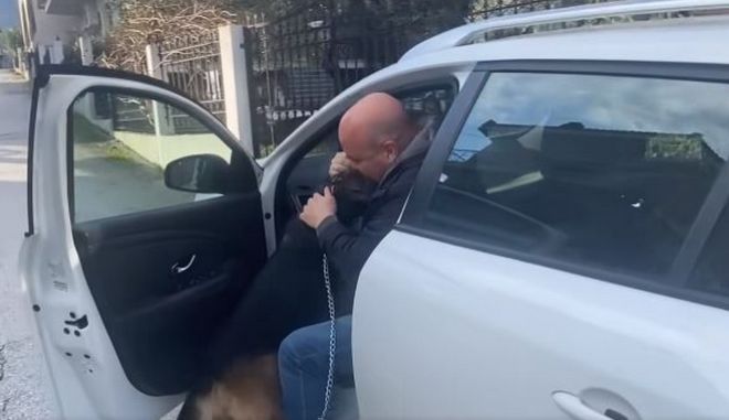 Σκύλος ξαναβρίσκει το αφεντικό του μετά από 5 χρόνια – Δείτε το συγκινητικό βίντεο