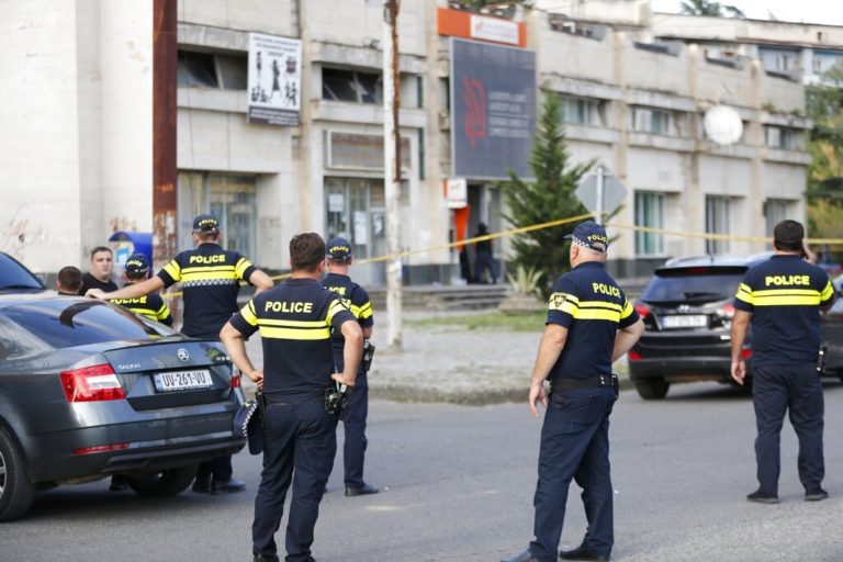 Γεωργία: Πρώην στρατιωτικός άνοιξε πυρ από μπαλκόνι, σκότωσε 5 ανθρώπους και αυτοκτόνησε