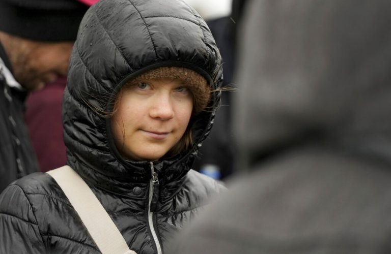 Γερμανία: Τέθηκε υπό κράτηση η Γκρέτα Τούνμπεργκ κατά τη διάρκεια διαδήλωσης