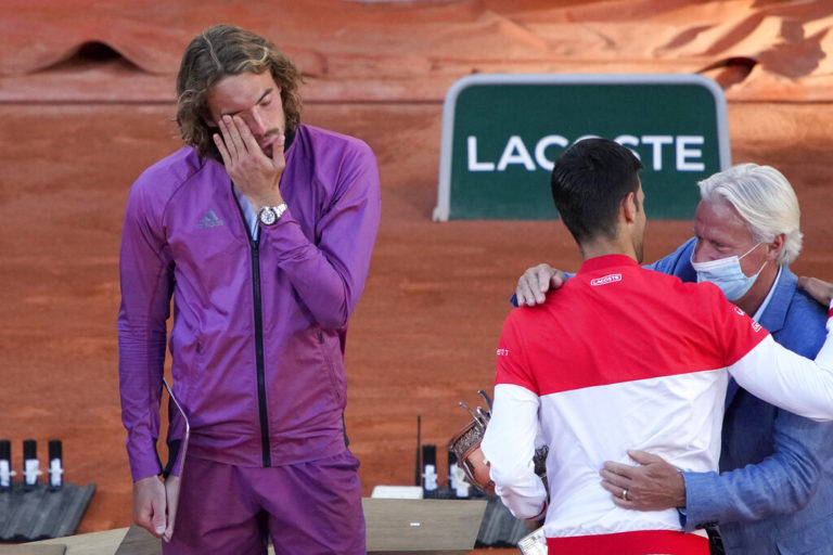 Australian Open: Ο Τζόκοβιτς χωρίς τον πατέρα του στον τελικό με Τσιτσιπά