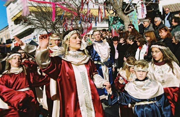 Καστοριά: Εκδηλώσεις – Ραγκουτσάρια και Παραδοσιακά καρναβάλια