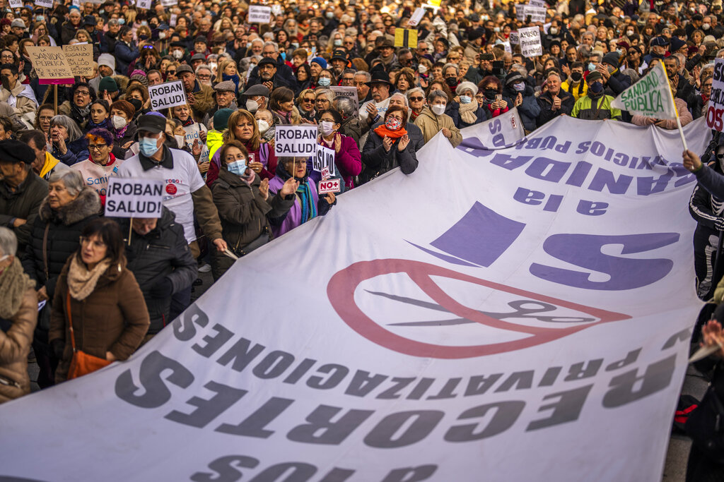 Μαδρίτη: Μαζικές διαδηλώσεις στην Ισπανία για την υποβάθμιση του συστήματος υγείας