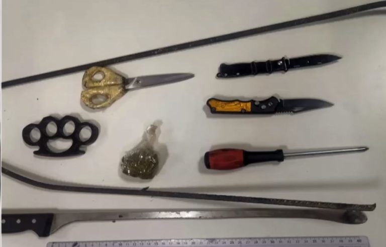 Τέσσερις συλλήψεις για «ραντεβού θανάτου» στην Ομόνοια –  Η ΕΛ.ΑΣ απέτρεψε συμπλοκή με μαχαίρια (video)