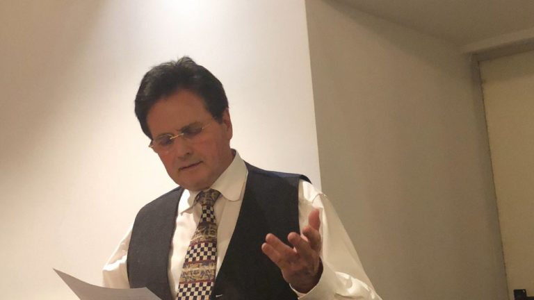 Ο πρόεδρος του Διαπολιτιστικού Συλλόγου ¨Μακεδονία¨ Αυστρίας, Δρ Γεώργιος Πάντογλου, στη “Φωνή της Ελλάδας”