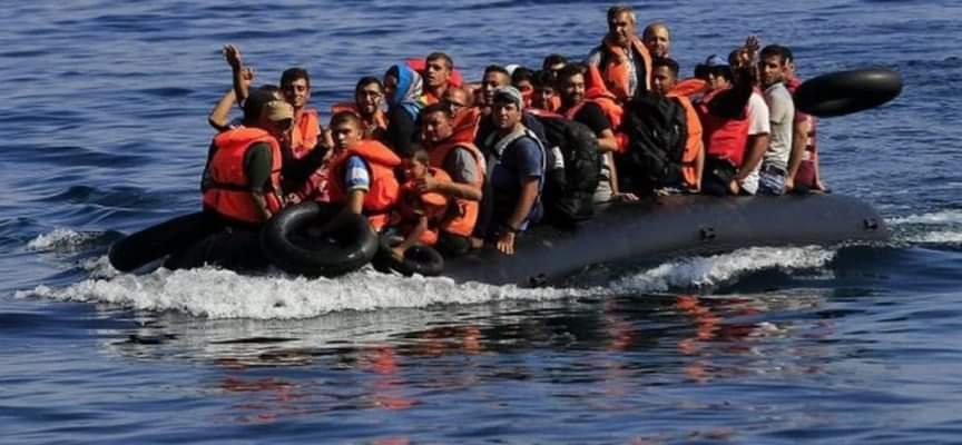 Αυξάνεται καθημερινά η άφιξη μεταναστών στη Σάμο Αυξάνεται καθημερινά η άφιξη μεταναστών στη Σάμο