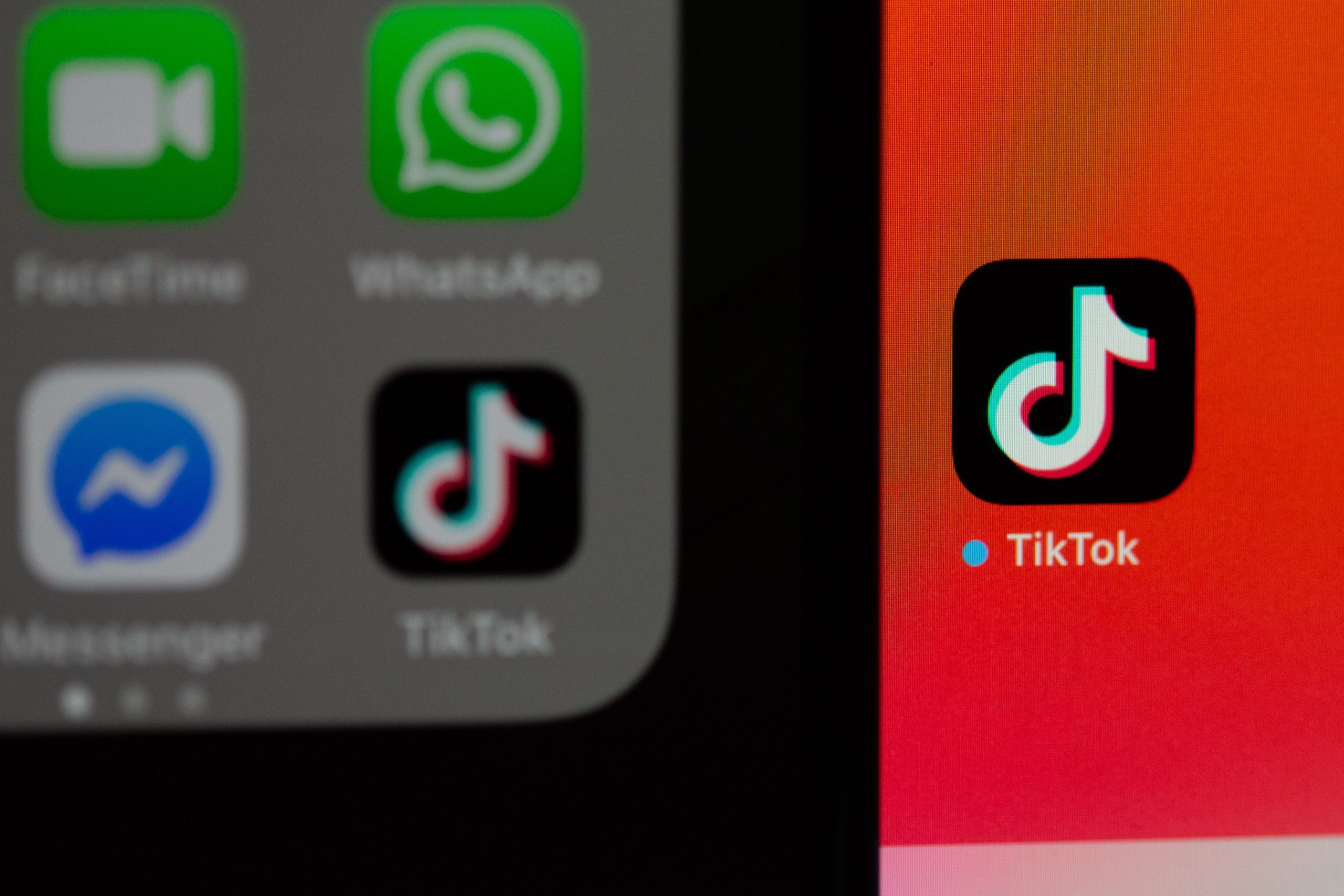 Σε κλοιό ευρωπαϊκών ελέγχων το TikTok – Στις Βρυξέλλες μεταβαίνει ο CEO του κολοσσού των social media