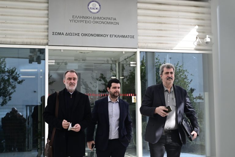 Αναφορά ΣΥΡΙΖΑ στη Δ/νση Οικονομικού Εγκλήματος για εταιρεία που έκοβε τιμολόγια σε εταιρεία δημοσκοπήσεων