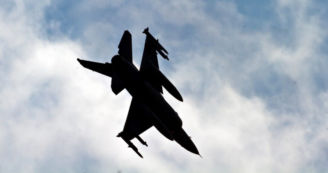 Στις 12 οι τουρκικές παραβιάσεις στον ελληνικό εναέριο χώρο στις 13/1 – Όλες από μαχητικά αεροσκάφη