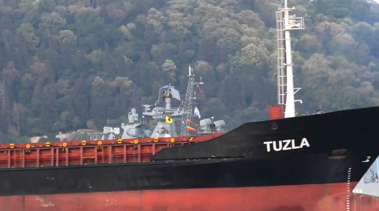Ουκρανία: Τουρκικής ιδιοκτησίας φορτηγό πλοίο χτυπήθηκε στο λιμάνι της Χερσώνας