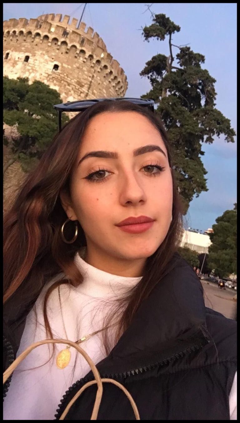 Βασίλισσα του Τυρναβίτικου καρναβαλιού η 20χρονη φοιτήτρια Ερμιόνη Ντέλα