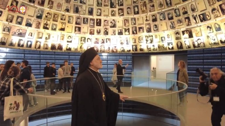 Ο Αρχιεπίσκοπος Αμερικής Ελπιδοφόρος τιμά τη Διεθνή Ημέρα Μνήμης των Θυμάτων του Ολοκαυτώματος