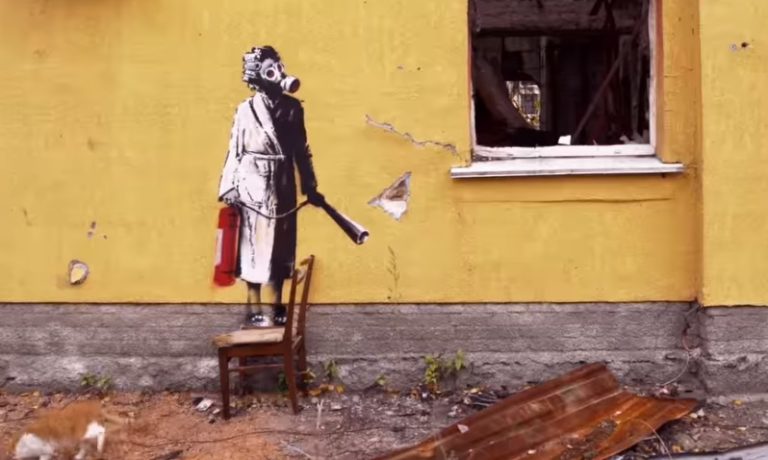 Ουκρανία: Ο ύποπτος της αφαίρεσης τοιχογραφίας του Μπάνκσι μπορεί να αντιμετωπίσει πολυετή φυλάκιση