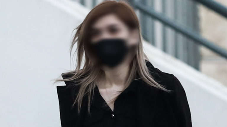 Υπόθεση Πάτρας: Το δικαστήριο διόρισε 3 δικηγόρους στην κατηγορούμενη μητέρα – Tι αναφέρει ο Αλ. Κούγιας
