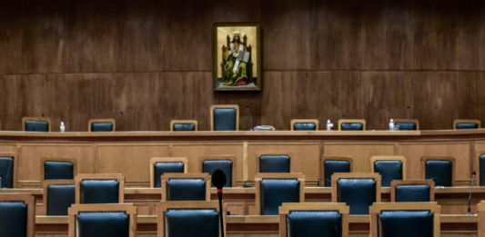 Κύκλωμα ναρκωτικών με θύμα 16χρονη: Στον εισαγγελέα 5 συλληφθέντες – Γιατί της έδωσαν «δόση πειραματόζωου»
