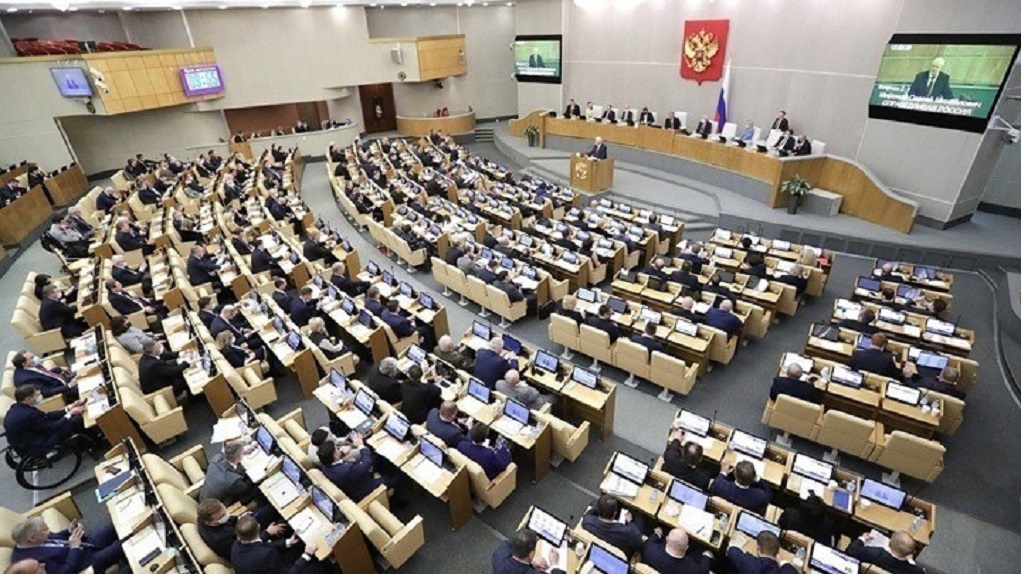 Ρωσία: Οι βουλευτές δεν θα δημοσιοποιούν πλέον τα εισοδήματά τους