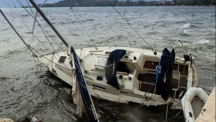 Θεσσαλονίκη: Σκάφος αναψυχής βυθίστηκε στον Ναυτικό Όμιλο Καλαμαριάς