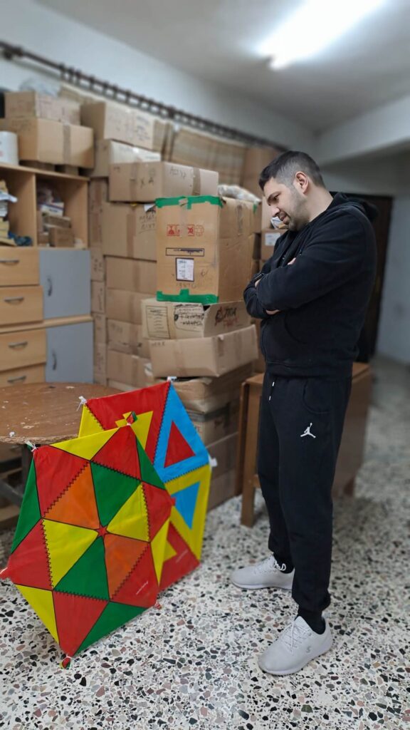 Η τεχνολογία στην υπηρεσία του… χαρταετού- QR code με οδηγίες στο κινητό για το τέλειο πέταγμα!