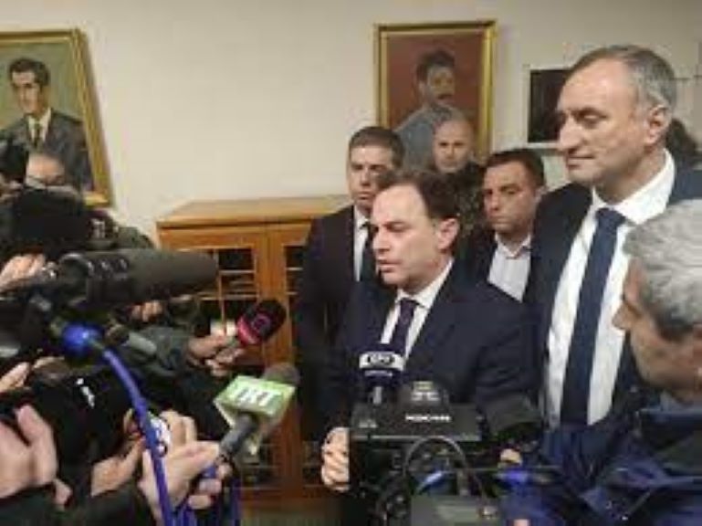 Σε ενδυνάμωση των μπλόκων καλεί η Παννελαδική Επιτροπή – Τι λέει για την συνάντηση με Γεωργαντά