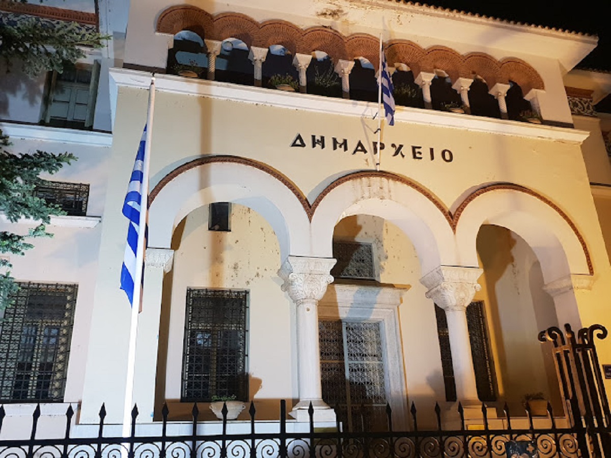 Ο Πρόεδρος της Βουλής για τον Μ. Ελισάφ: Τα Γιάννενα ξύπνησαν καλλυμένα από την ομίχλη του πένθους