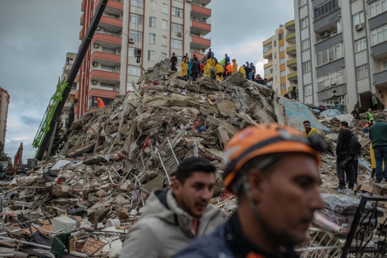 Γιατί οι σεισμοί στην Τουρκία είναι τόσο θανατηφόροι
