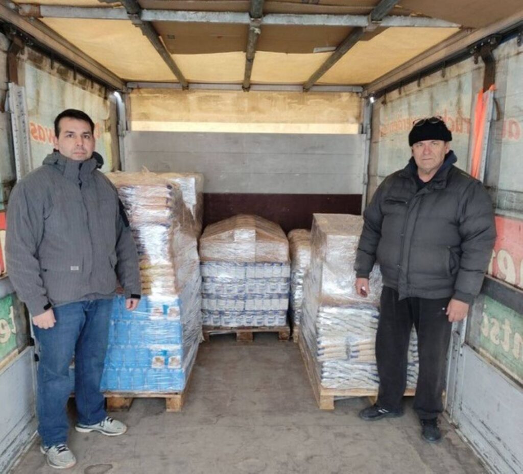 Πρώτη αποστολή τροφίμων από την Μητρόπολη Δημητριάδος προς τους σεισμόπληκτους