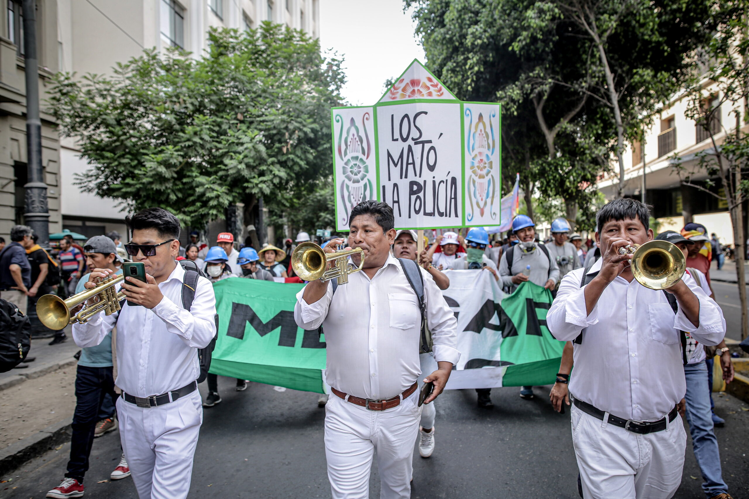 Περού: 50 τραυματίες σε διαδήλωση για να τιμηθεί η μνήμη των 18 νεκρών του Ιανουαρίου
