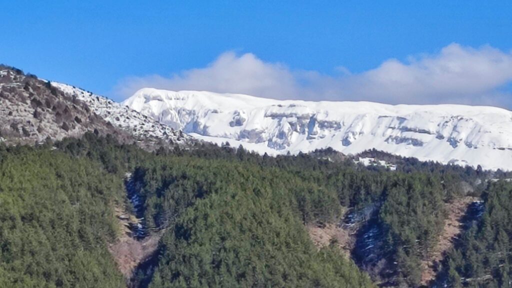 Παγωμένο τοπίο τα χωριά του Ζαγορίου (video- photos)