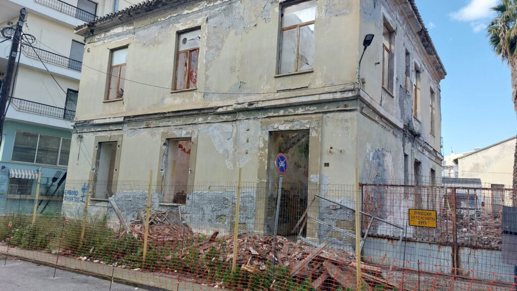 Καλαμάτα: Ξεκίνησαν οι εργασίες για την αξιοποίηση του κτηρίου της πρώην ηλεκτρικής εταιρείας