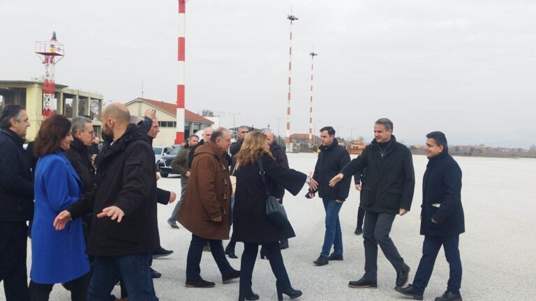 Έφτασε στην Καστοριά ο Πρωθυπουργός Κυριάκος Μητσοτάκης για την διήμερη περιοδεία στην Δυτική Μακεδονία